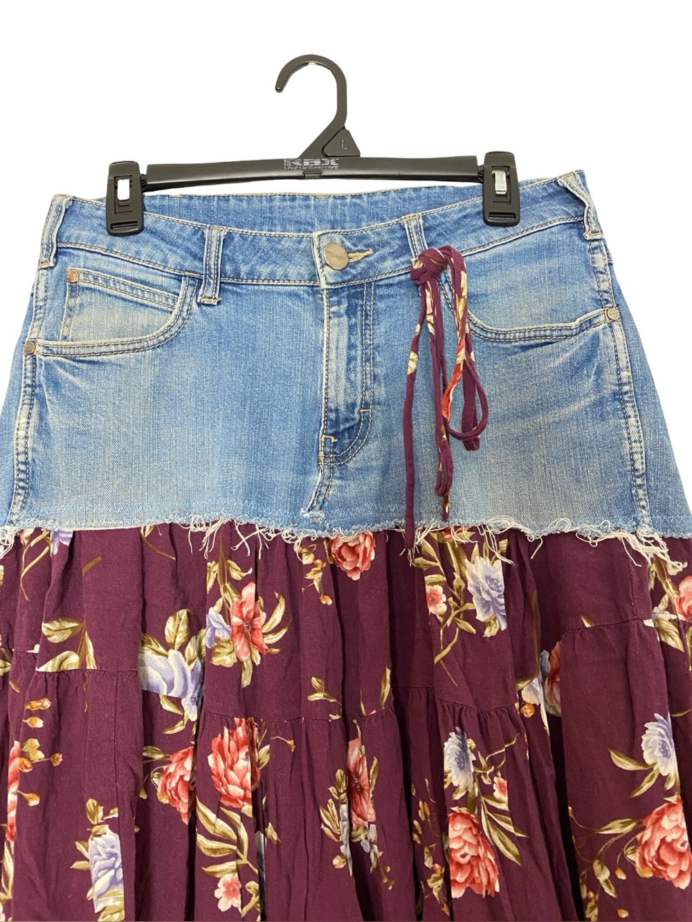 Wrangler Denim Jean Skirt Womens Size 8 - 10 Waist 29 - 30 Custom Midi Floral - Picture 3 of 11
